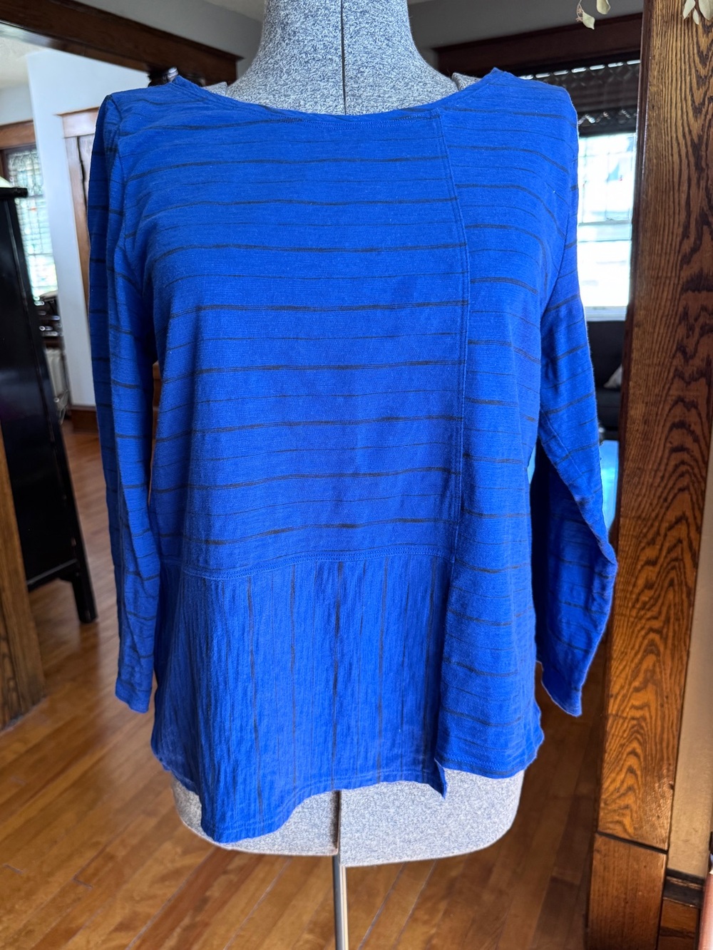 Habitat Cotton Knit Tunic with Asymmetric Details in EUC Royal Blue Size L